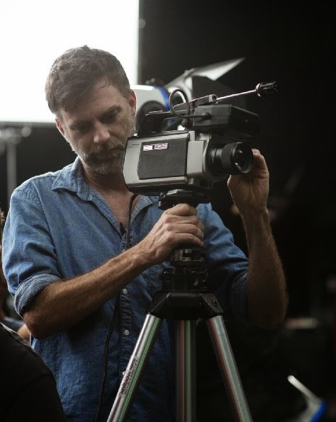 Paul Thomas Anderson at work on "Inherent Vice".