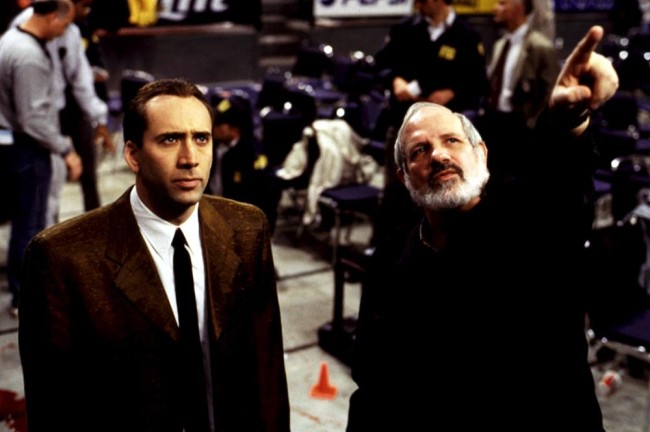 SNAKE EYES, Nicolas Cage, Brian De Palma, 1998, pointing